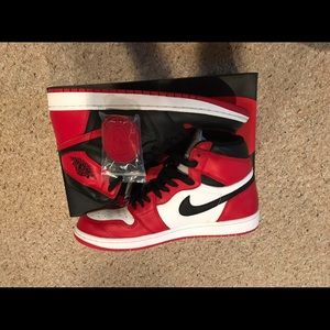 ****Aunthenticity****Original Box included****